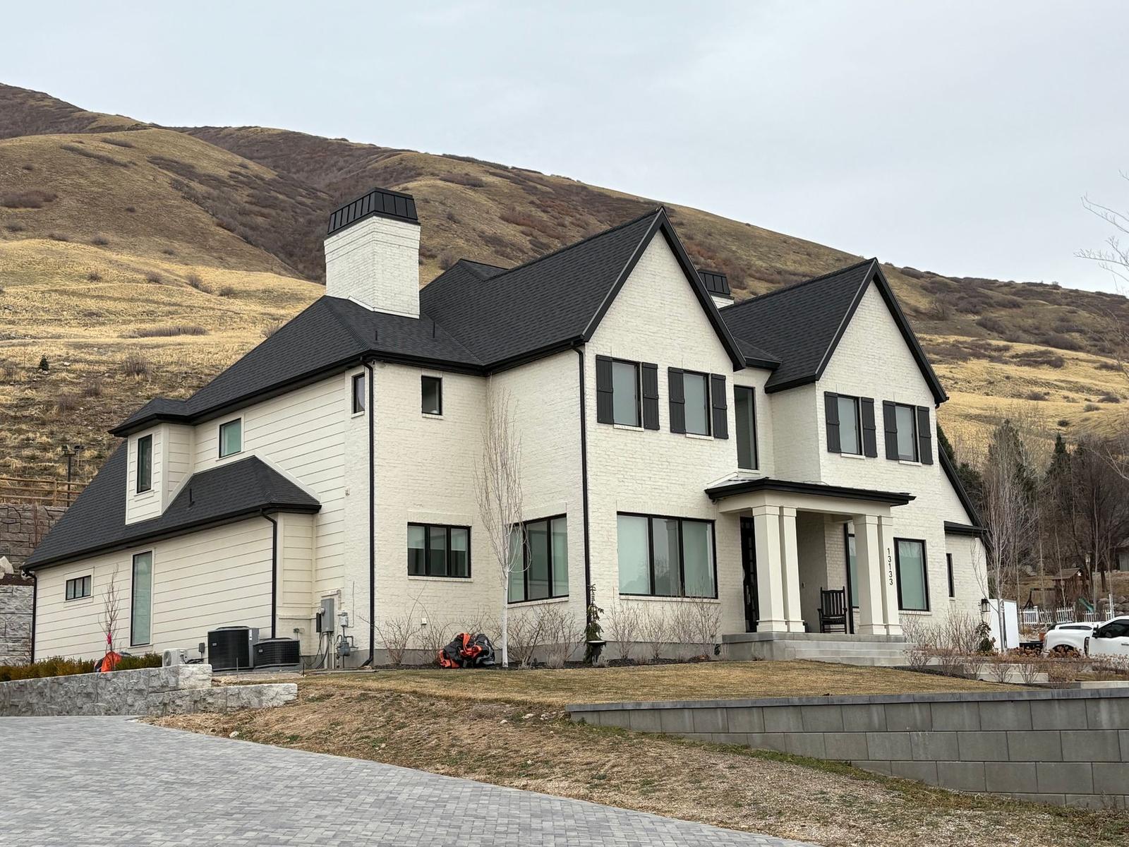 Utah home with a new roof by Legend Roofing